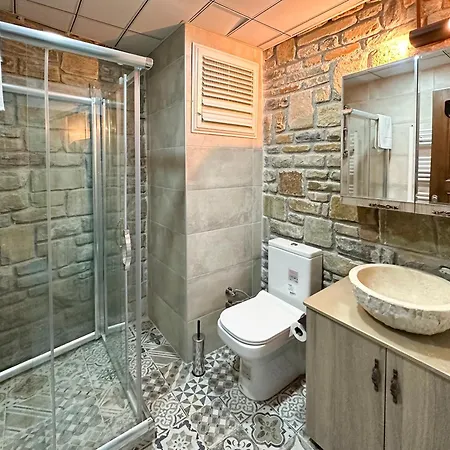 Ilia * エジェアバト